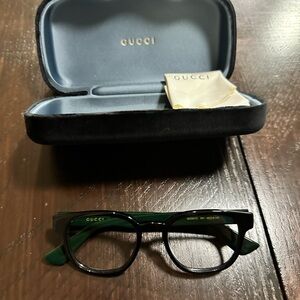 Gucci Green and Gold Frame with Case